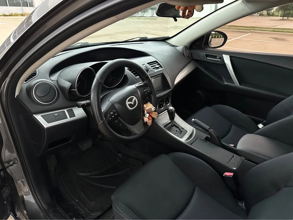 2010 Mazda Mazda 3 2nd Gen - Image 8 of 13