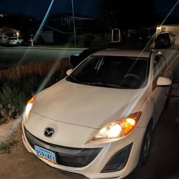 2010 Mazda Mazda3 i Sedan 4D
