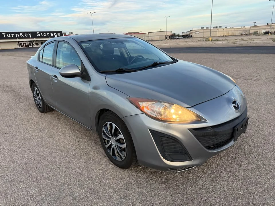 2010 Mazda Mazda 3 2nd Gen - Image 17 of 20