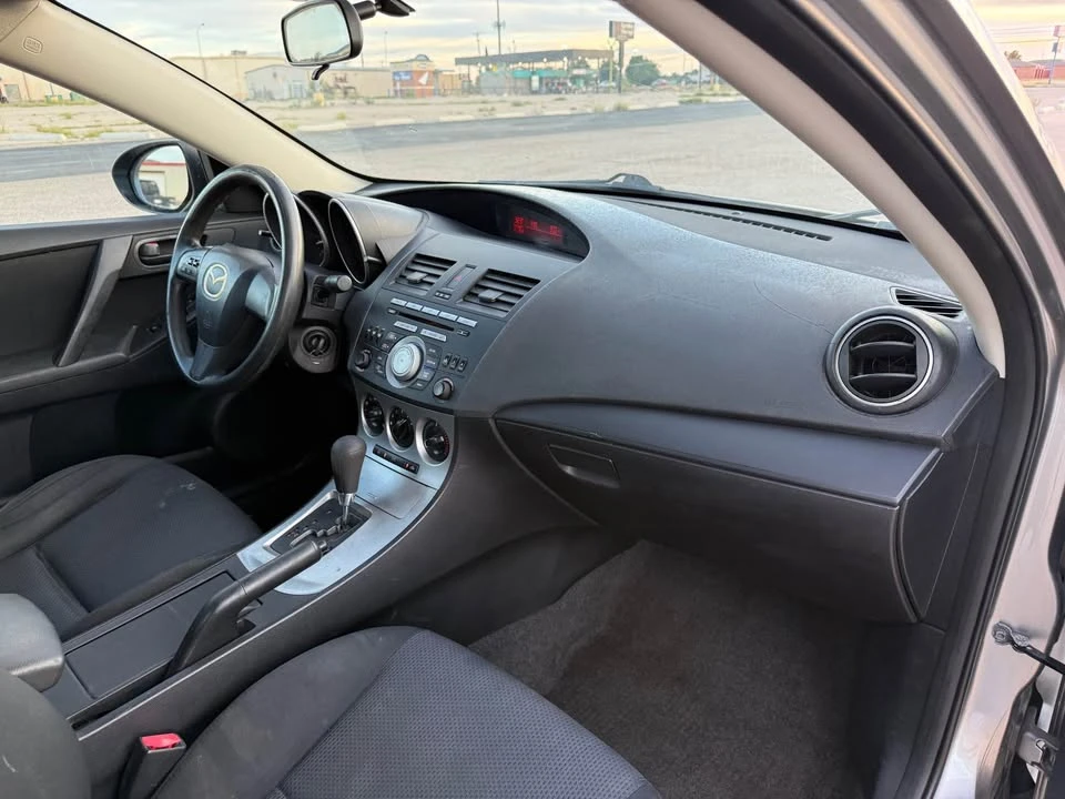 2010 Mazda Mazda 3 2nd Gen - Image 7 of 20