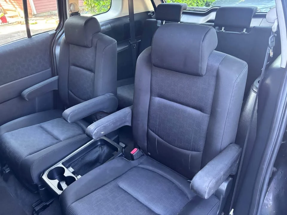 2010 Mazda Mazda 5 - Image 4 of 20