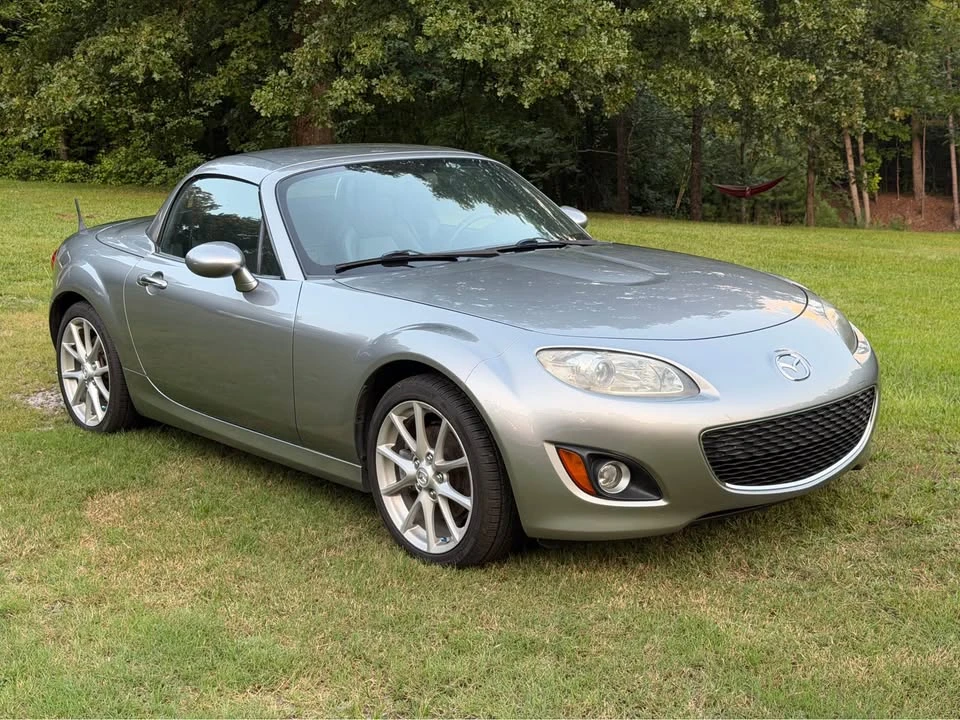 2010 Mazda NC MX-5 Miata - Image 5 of 12