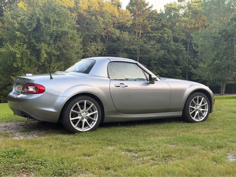 2010 Mazda NC MX-5 Miata - Image 2 of 12