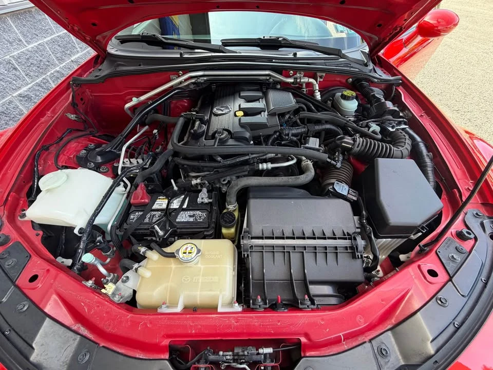 2010 Mazda NC MX-5 Miata - Image 13 of 18