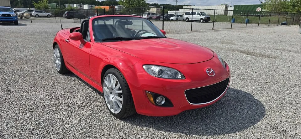 2010 Mazda NC MX-5 Miata - Image 3 of 10