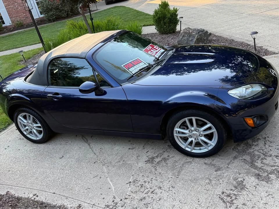 2010 Mazda NC MX-5 Miata - Image 2 of 5