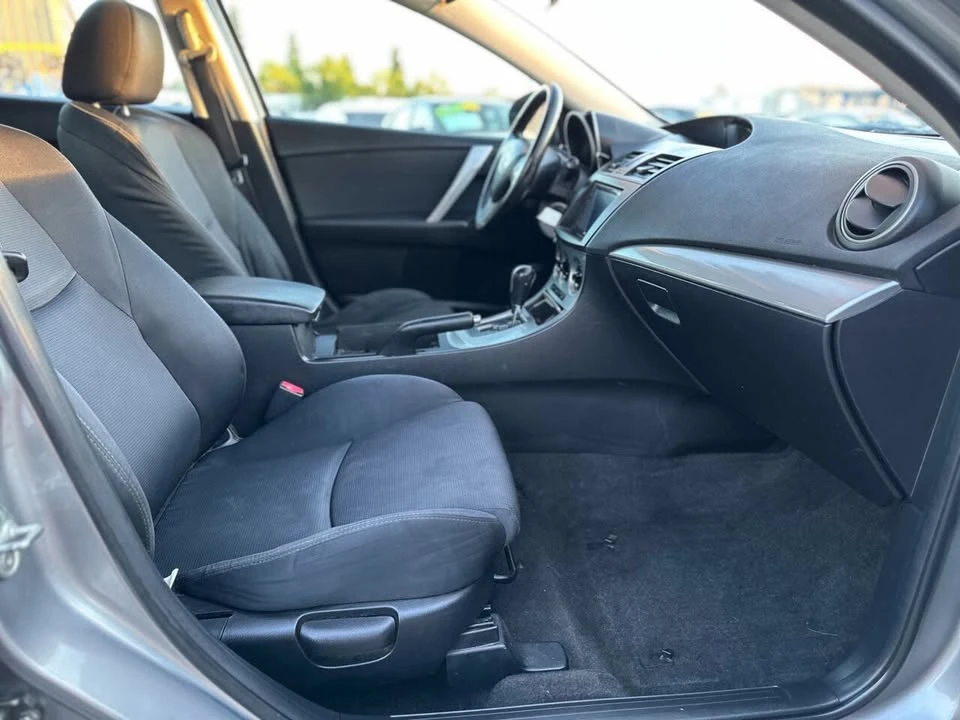 2010 Mazda Mazda 3 2nd Gen - Image 18 of 20