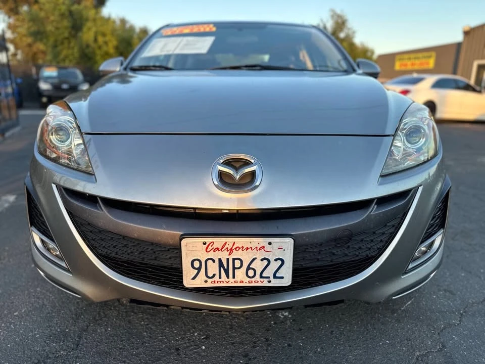 2010 Mazda Mazda 3 2nd Gen - Image 2 of 20