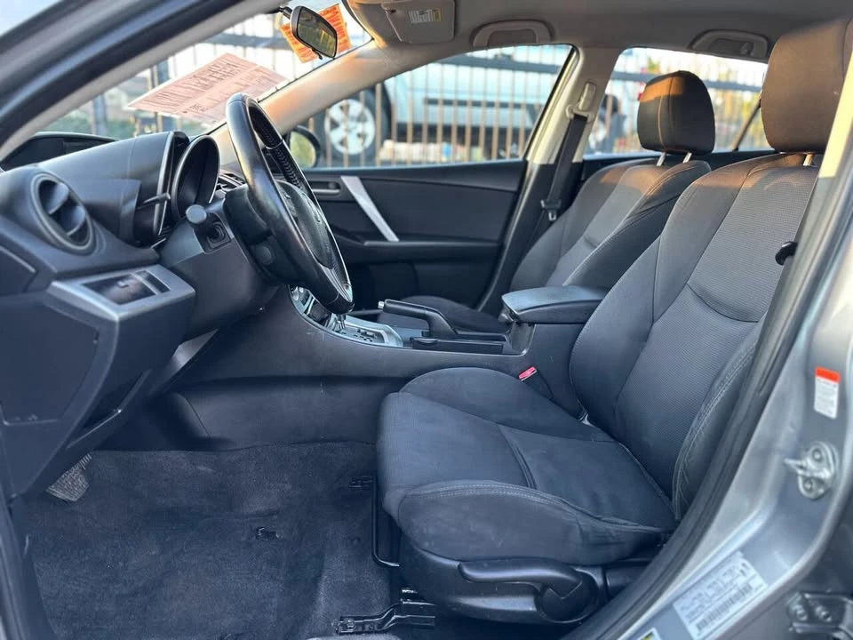 2010 Mazda Mazda 3 2nd Gen - Image 10 of 20