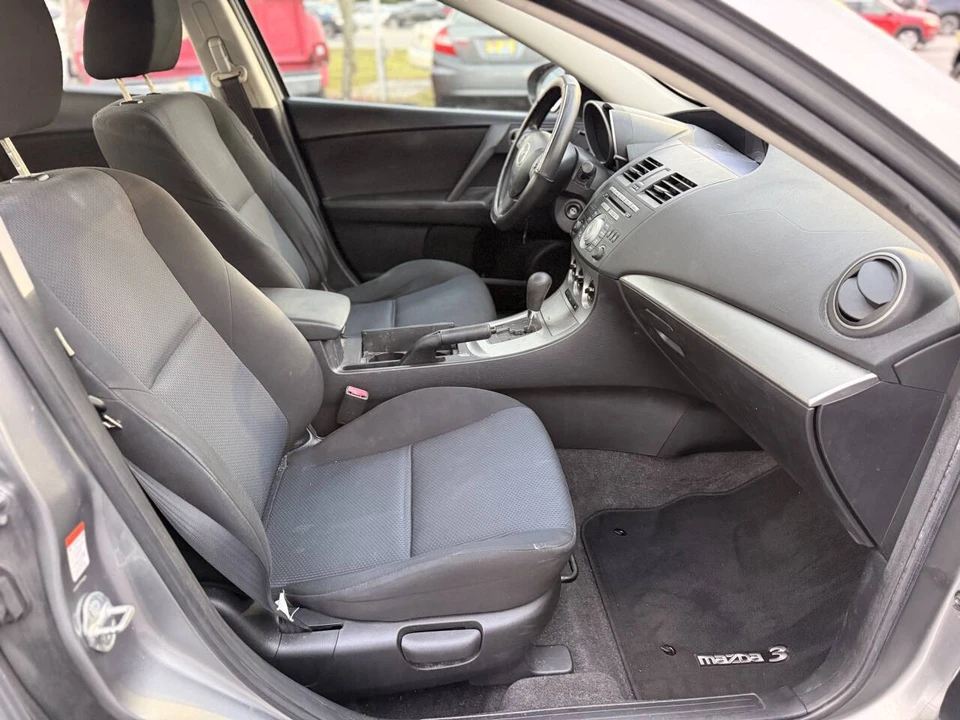2010 Mazda Mazda 3 2nd Gen - Image 16 of 18
