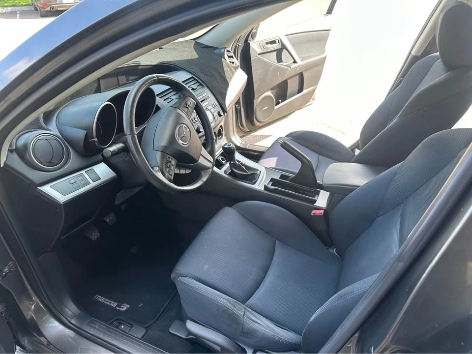 2010 Mazda Mazda 3 2nd Gen - Image 6 of 11