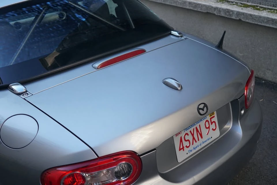 2010 Mazda NC MX-5 Miata - Image 10 of 17