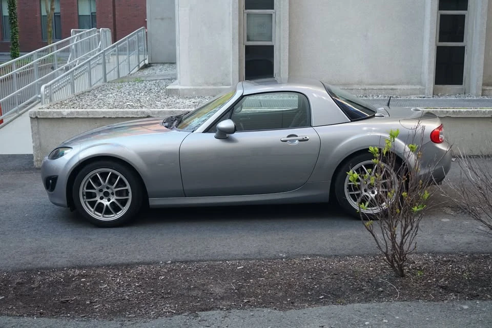 2010 Mazda NC MX-5 Miata - Image 7 of 17