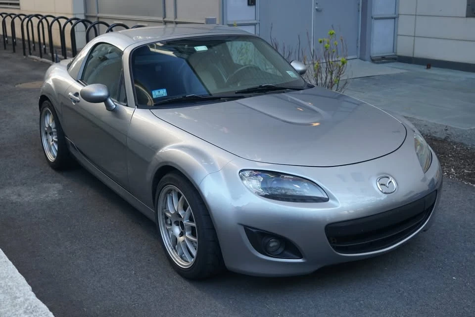 2010 Mazda NC MX-5 Miata - Image 4 of 17