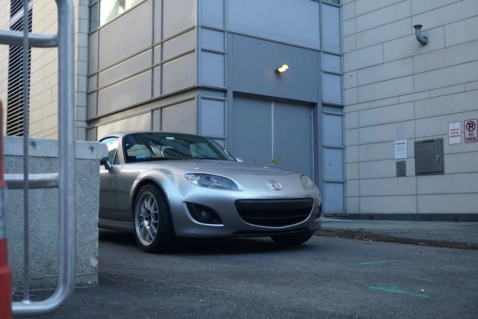 2010 Mazda NC MX-5 Miata - Image 3 of 17