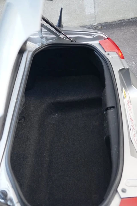 2010 Mazda NC MX-5 Miata - Image 13 of 17