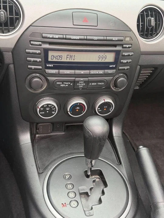 2010 Mazda NC MX-5 Miata - Image 12 of 18