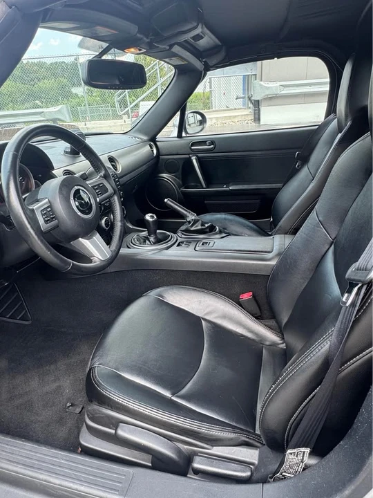 2010 Mazda NC MX-5 Miata - Image 12 of 16