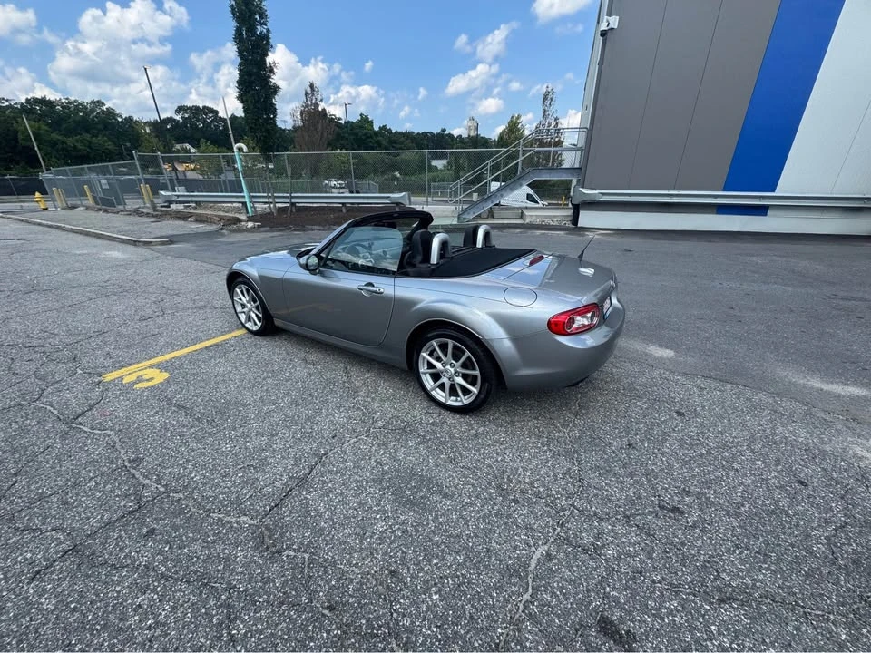 2010 Mazda NC MX-5 Miata - Image 10 of 16