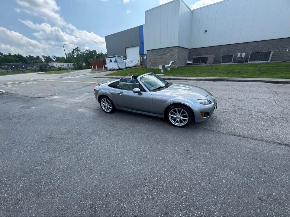 2010 Mazda NC MX-5 Miata - Image 9 of 16