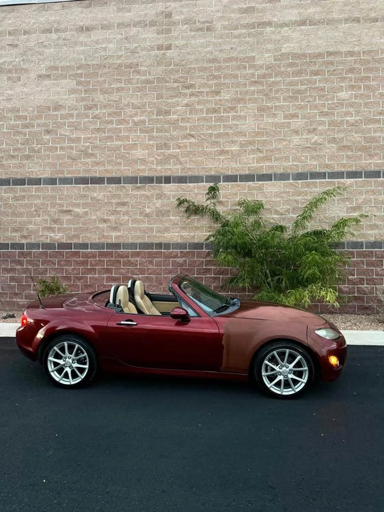 2010 Mazda NC MX-5 Miata - Image 2 of 15
