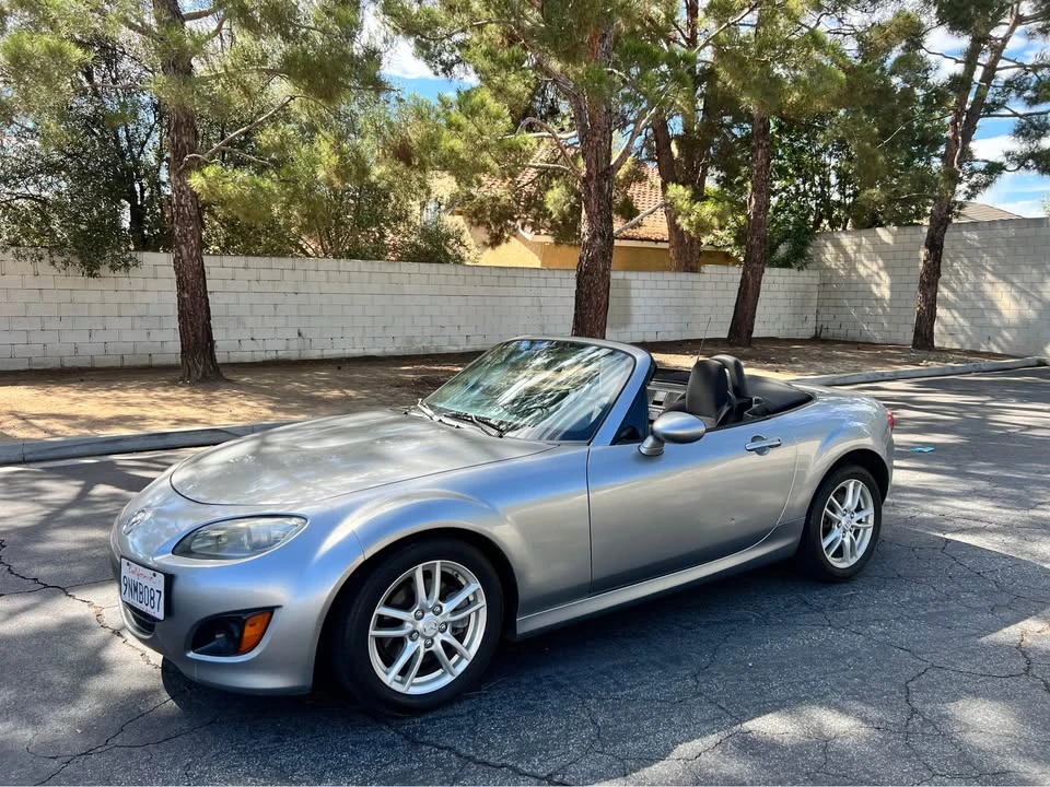 2010 Mazda NC MX-5 Miata - Image 3 of 12