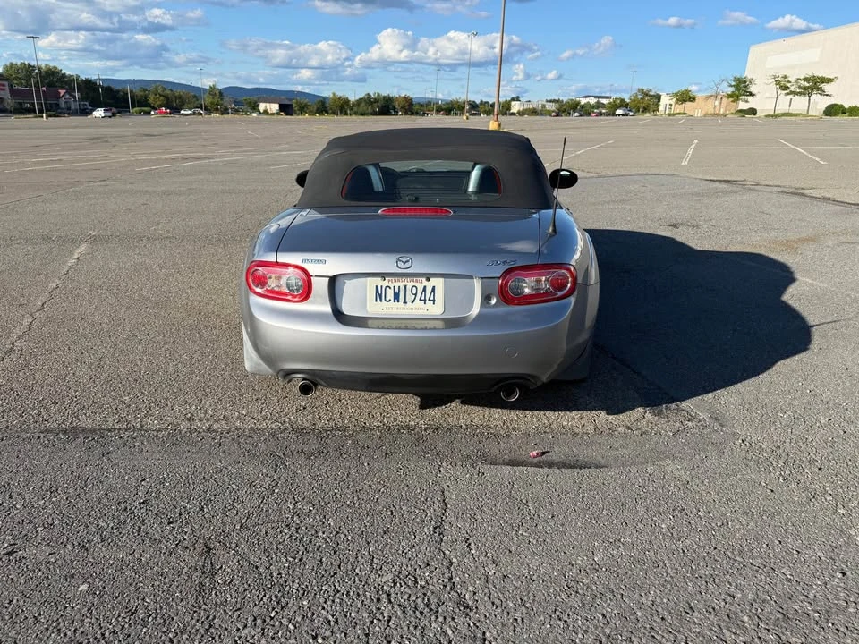 2010 Mazda NC MX-5 Miata - Image 5 of 9