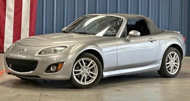 2010 Mazda MX-5 Grand Touring Convertible 2D