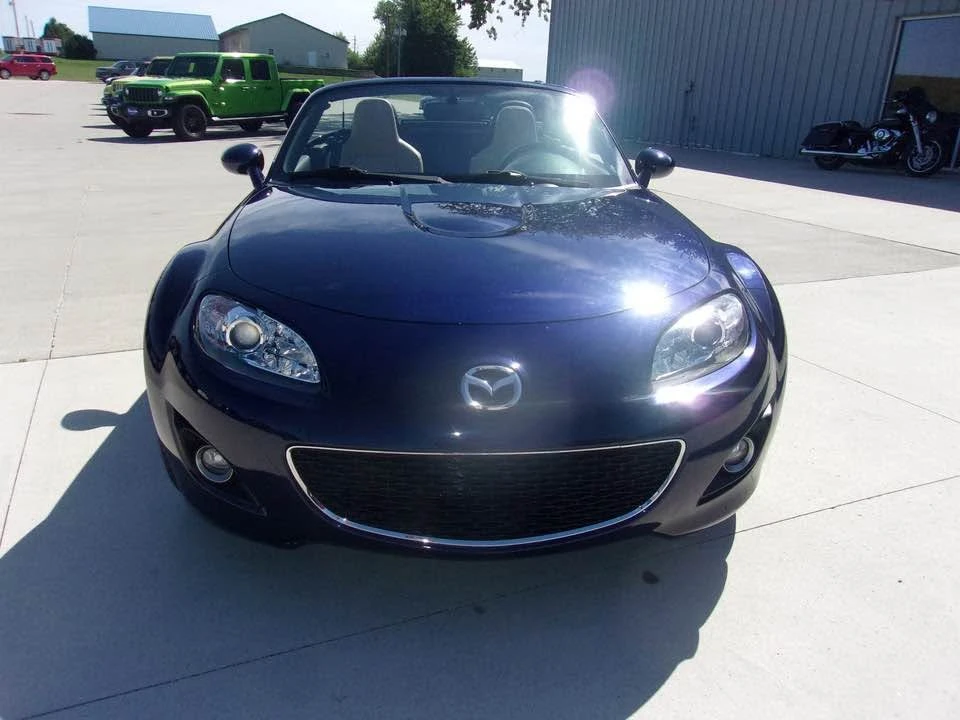 2010 Mazda NC MX-5 Miata - Image 4 of 12