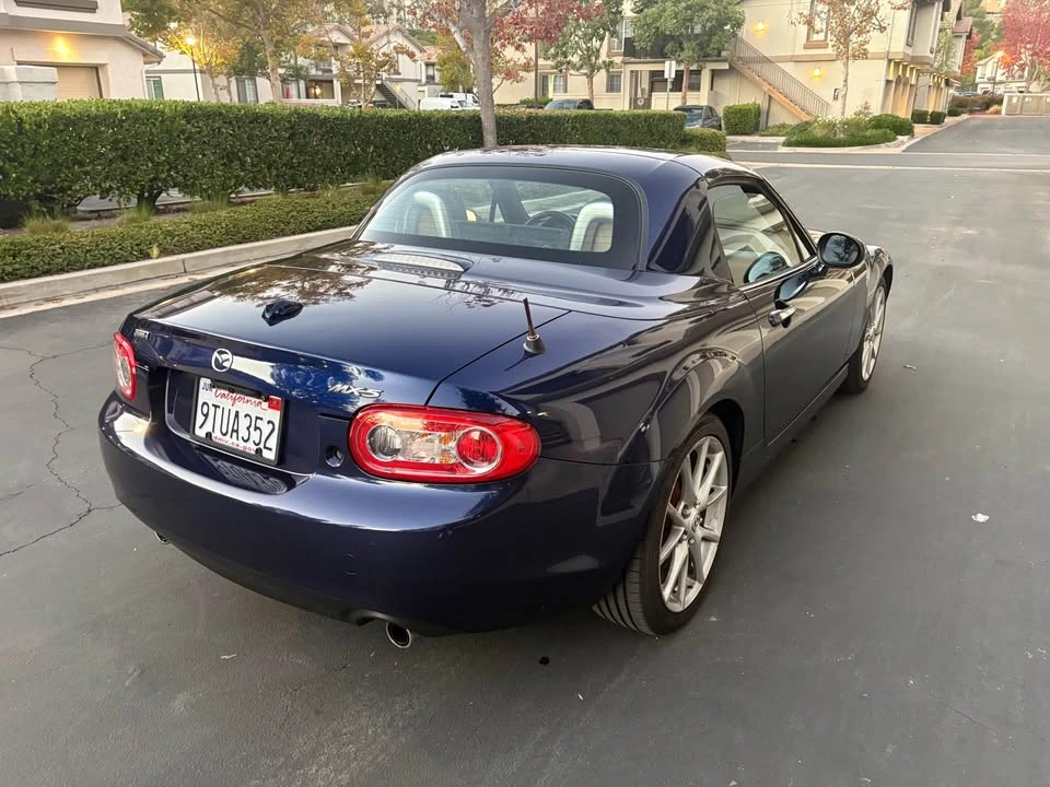 2010 Mazda NC MX-5 Miata - Image 4 of 6