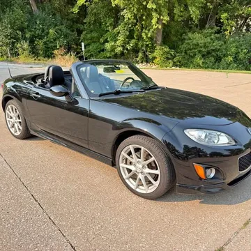 2010 Mazda MX-5 Grand Touring Hard Top Convertible