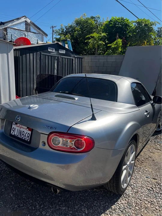 2010 Mazda NC MX-5 Miata - Image 13 of 16