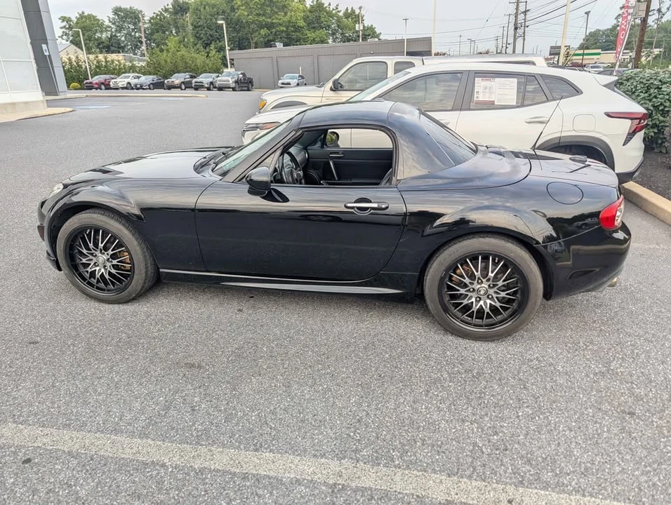 2010 Mazda NC MX-5 Miata - Image 2 of 7