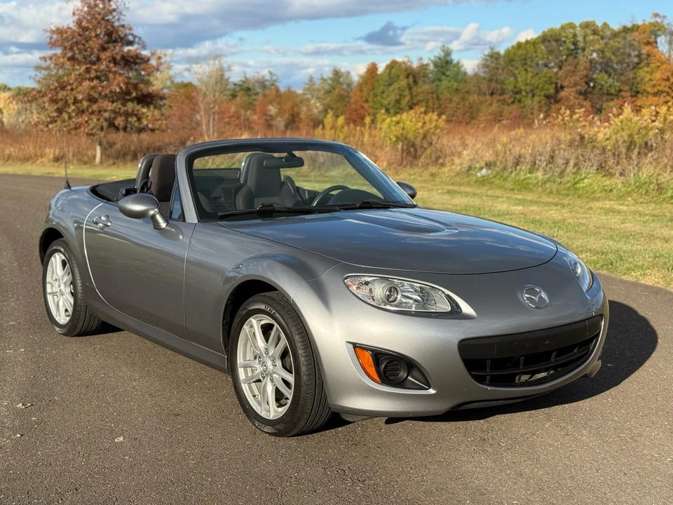 2010 Mazda NC MX-5 Miata - Image 7 of 21