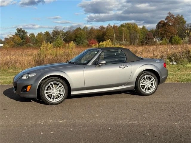 2010 Mazda NC MX-5 Miata - Image 8 of 21
