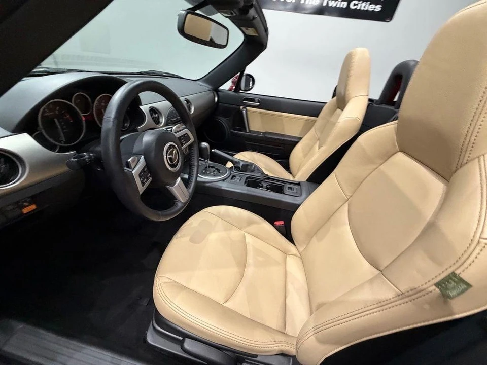 2010 Mazda NC MX-5 Miata - Image 29 of 31