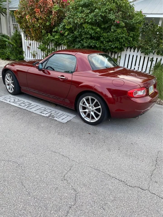 2010 Mazda NC MX-5 Miata - Image 4 of 6