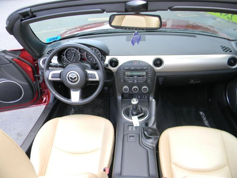 2010 Mazda NC MX-5 Miata - Image 20 of 27
