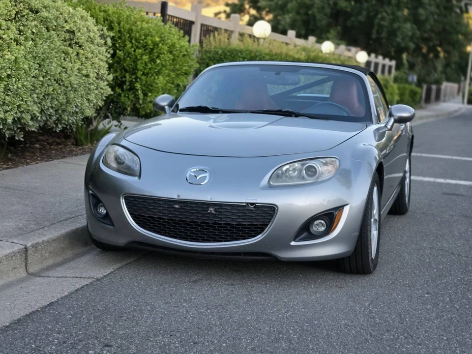 2010 Mazda NC MX-5 Miata - Image 9 of 9