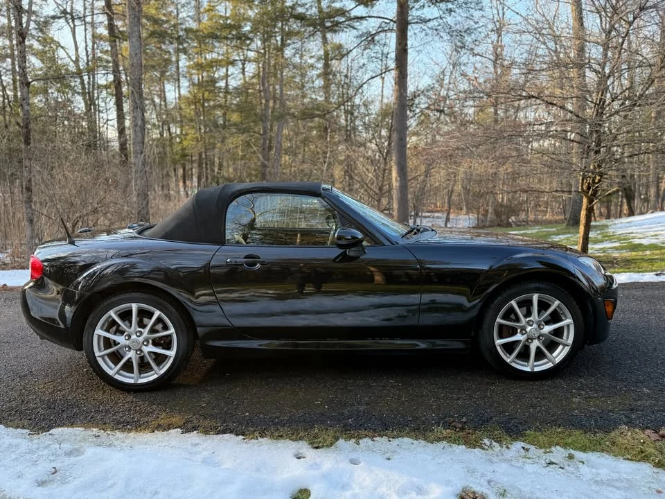 2010 Mazda NC MX-5 Miata - Image 8 of 10