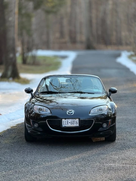 2010 Mazda NC MX-5 Miata - Image 2 of 10