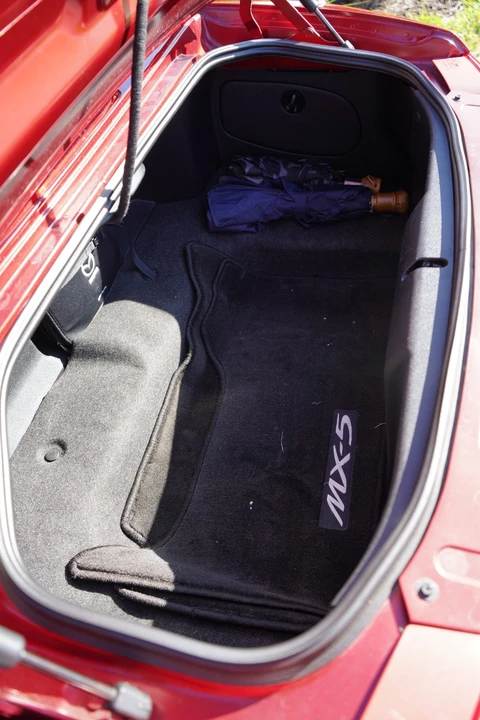 2010 Mazda NC MX-5 Miata - Image 19 of 21