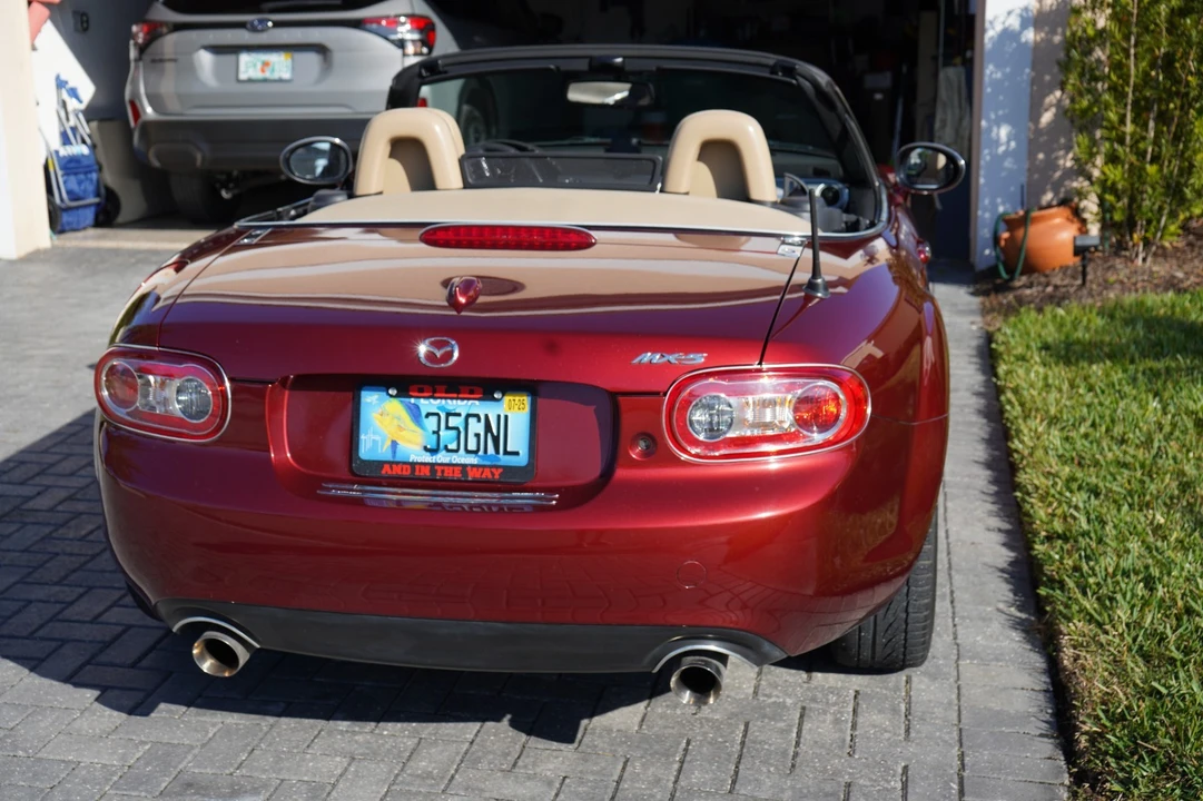 2010 Mazda NC MX-5 Miata - Image 7 of 21