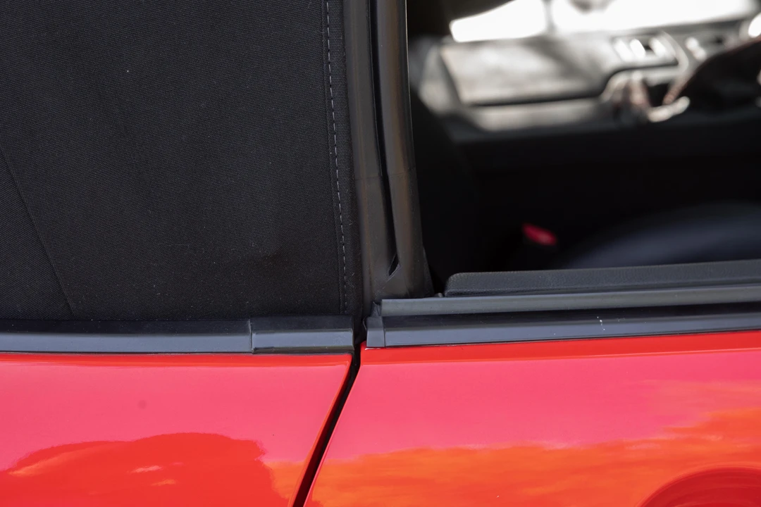 2010 Mazda NC MX-5 Miata - Image 26 of 31