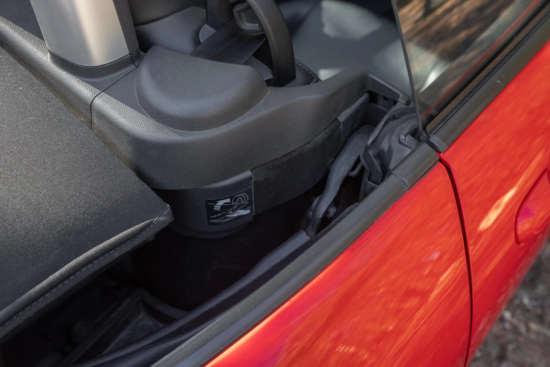2010 Mazda NC MX-5 Miata - Image 24 of 31