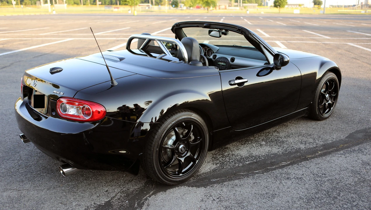 2010 Mazda NC MX-5 Miata - Image 11 of 31