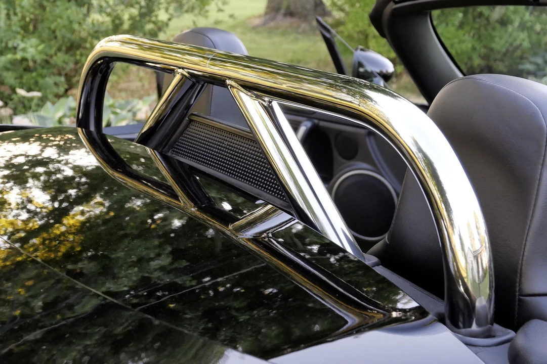 2010 Mazda NC MX-5 Miata - Image 18 of 31