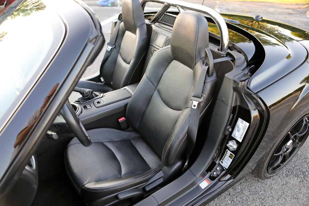 2010 Mazda NC MX-5 Miata - Image 25 of 31