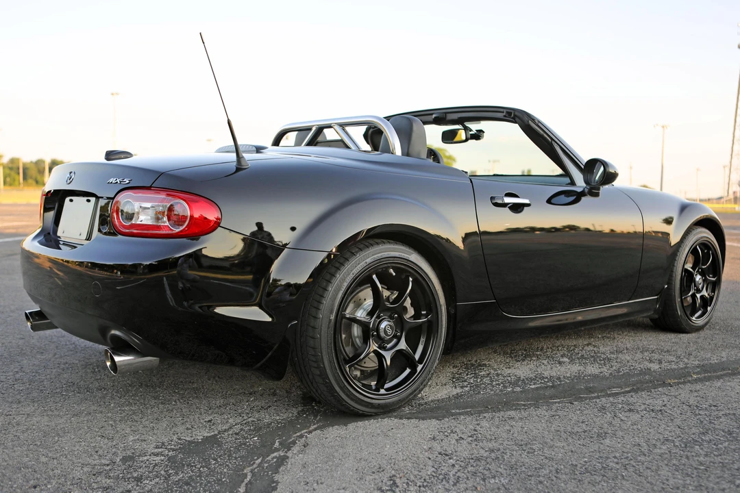2010 Mazda NC MX-5 Miata - Image 4 of 31