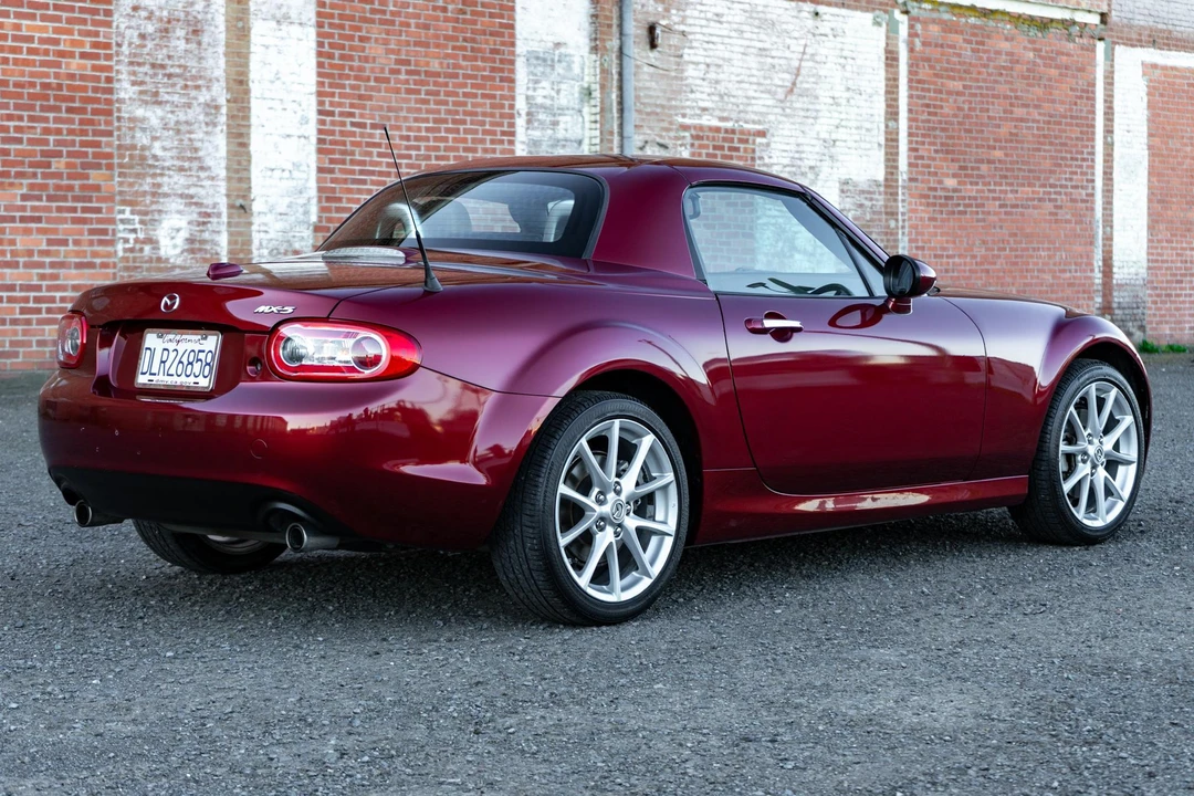 2010 Mazda NC MX-5 Miata - Image 13 of 31